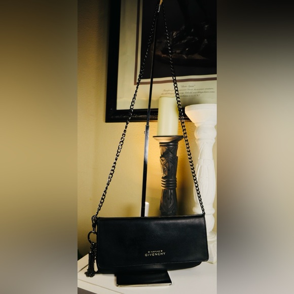 Givenchy Parfums Designer Envelope Style Clutch Makeup Bag Faux Leather Black - Picture 2 of 6